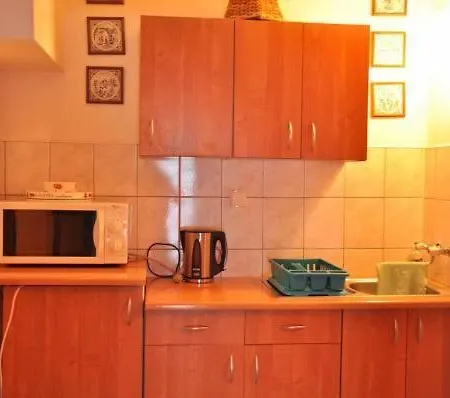 Kwatera prywatna Emi